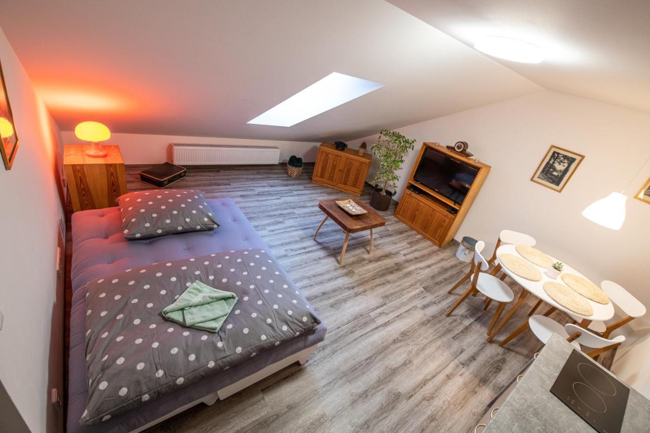 Apartmán U Křížku Jihlava Esterno foto