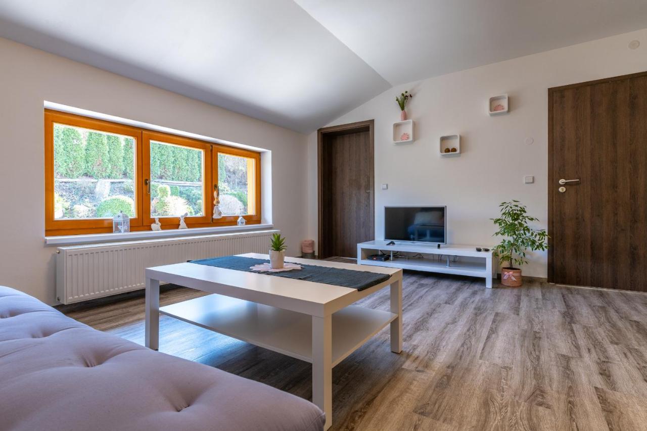 Apartmán U Křížku Jihlava Esterno foto